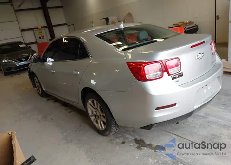 2015 Chevrolet Malibu 1Lt из США, поврежденный, VIN 1G11C5SL8FF227614